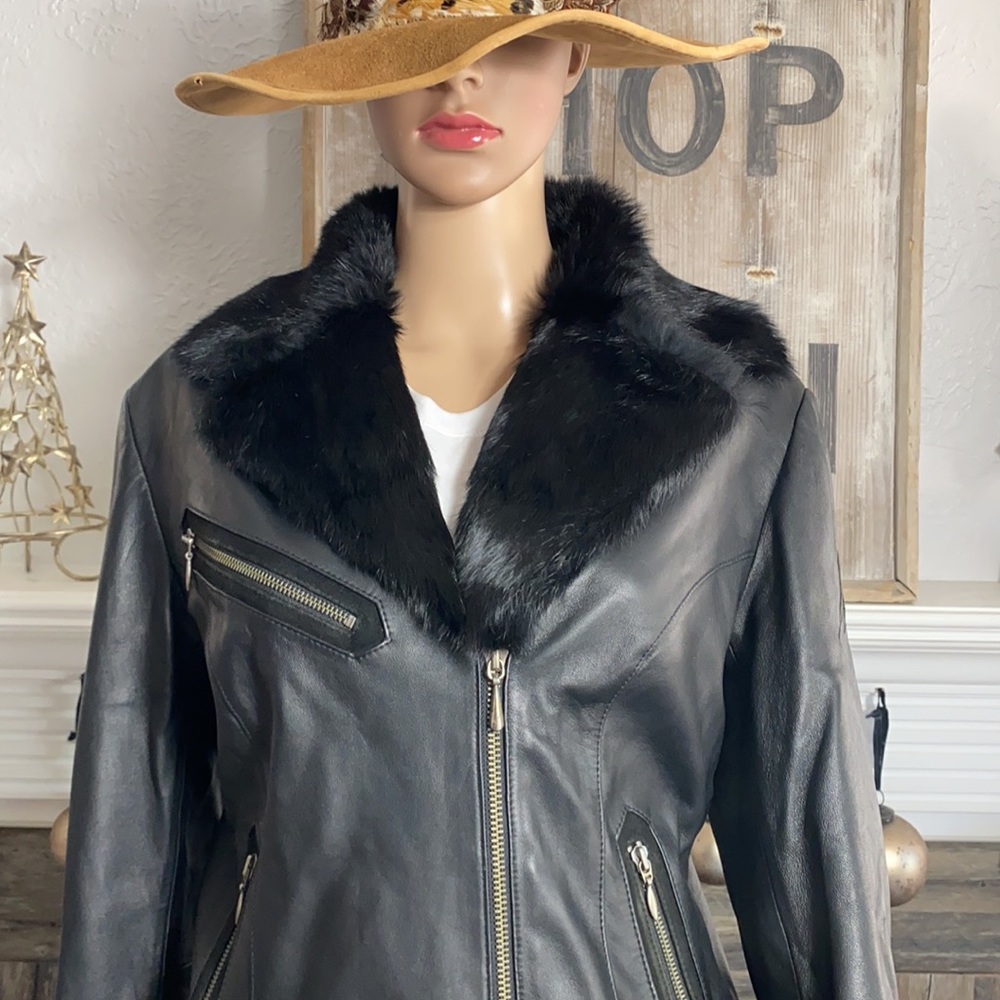 GORGEOUS Harley Davidson Leather & Fur Jacket